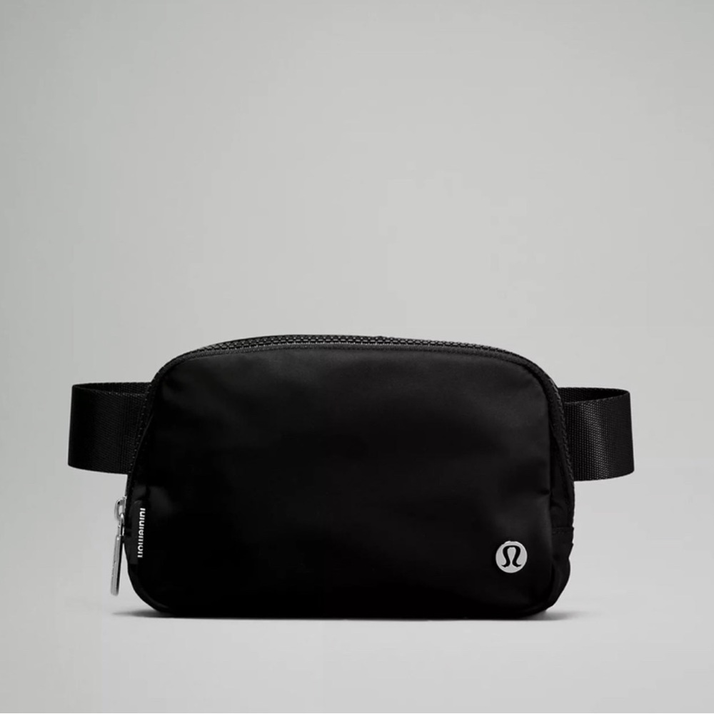 NWT Lululemon Everywhere Belt Bag 1L
